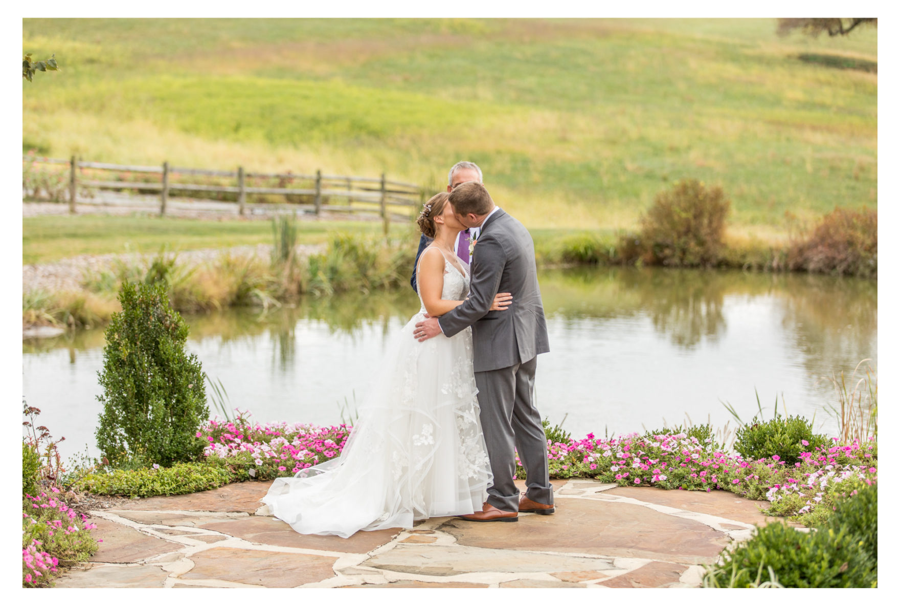 Glen Ellen Farm Wedding. Fall Wedding. Frederick Wedding Photography. Ijamsville Maryland Wedding